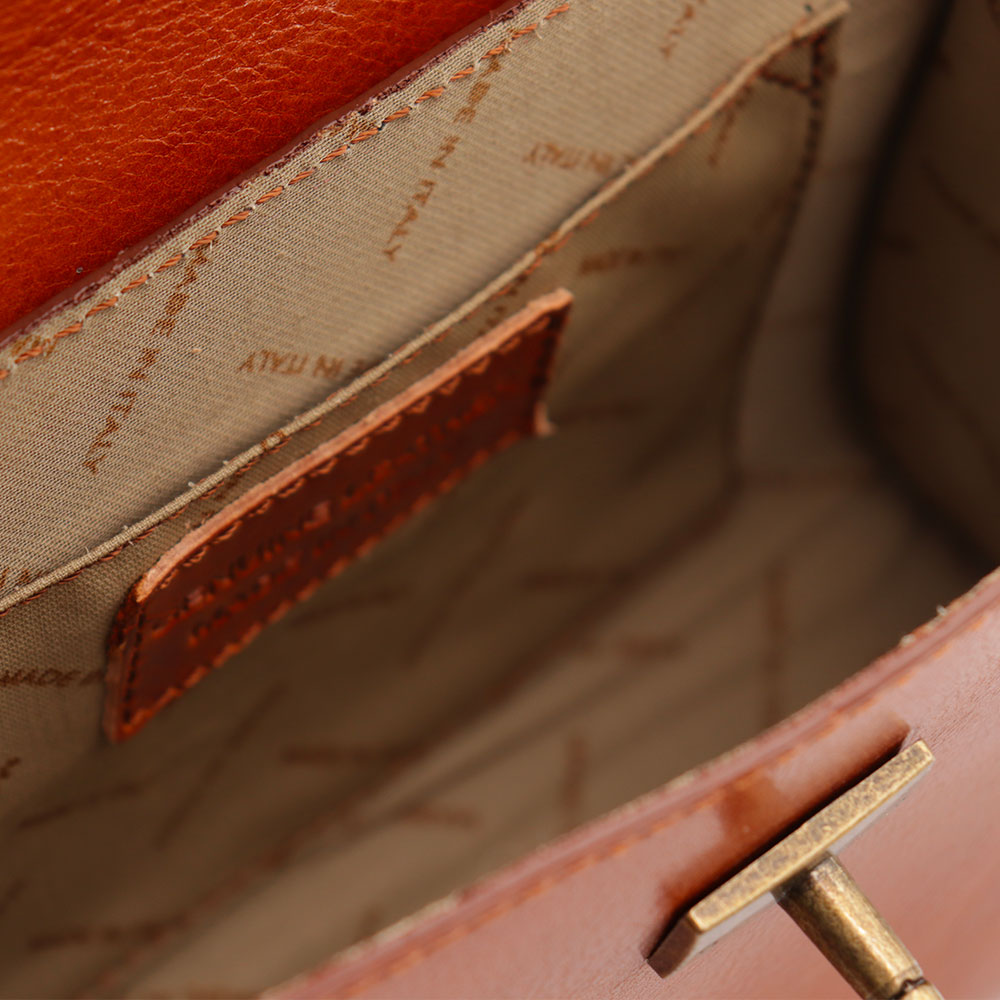 Borsa a Mano VIAVERDI in Pelle color Cuoio Made in Italy linea Firenze