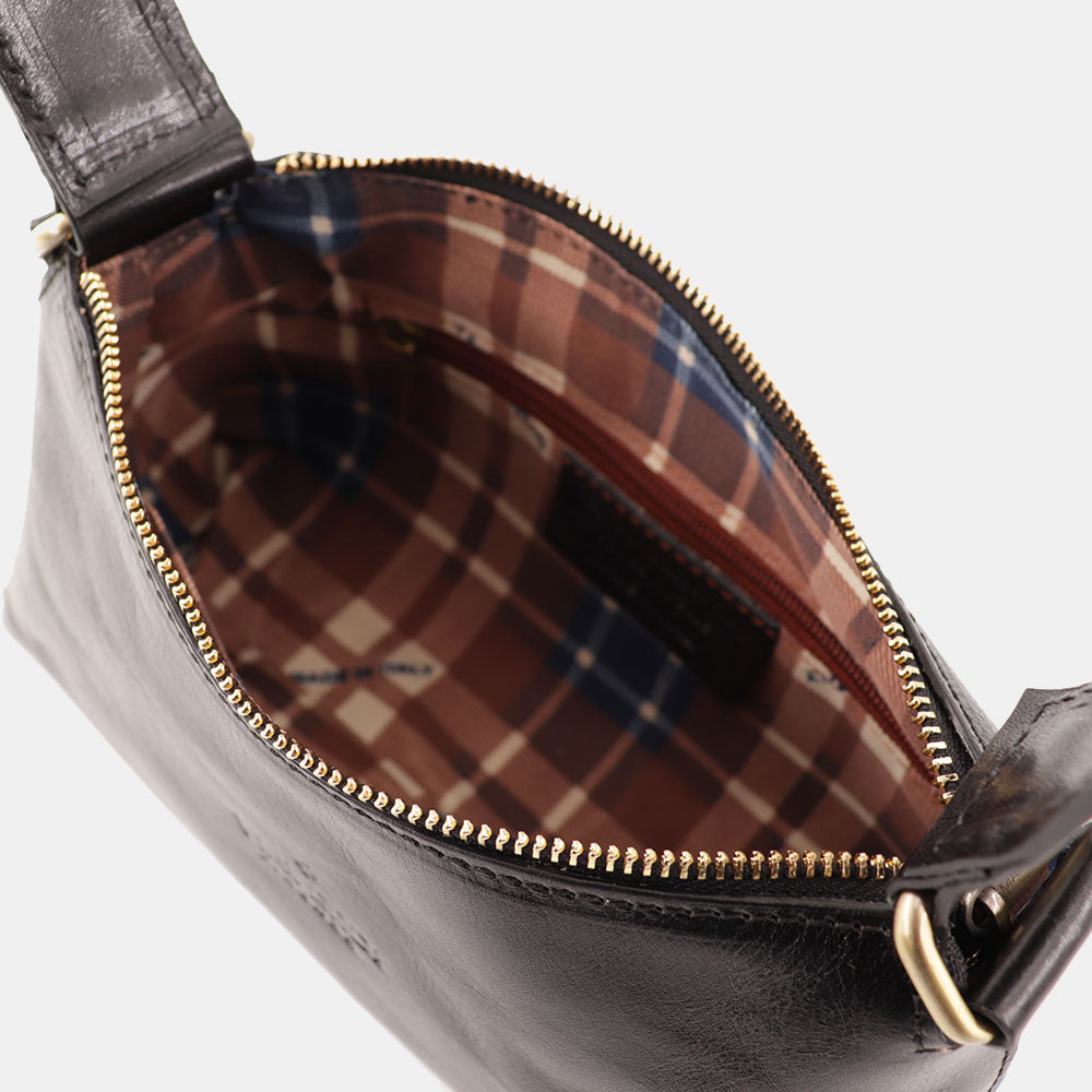 VIAVERDI Black Leather Shoulder Bag, Made in Italy, Firenze line.