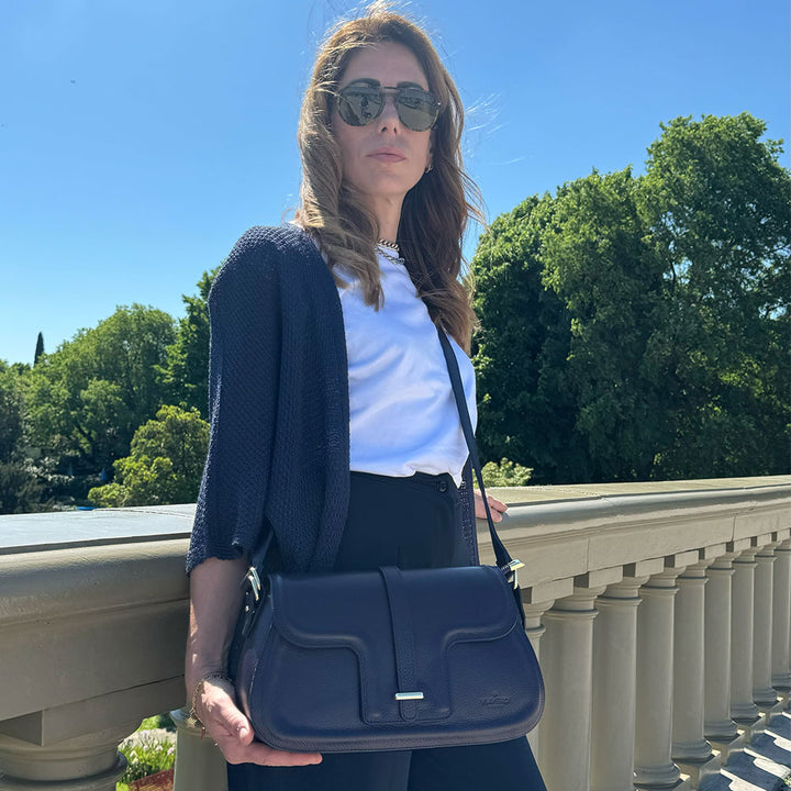 Lila Leder Umhängetasche VIAVERDI Made in Italy