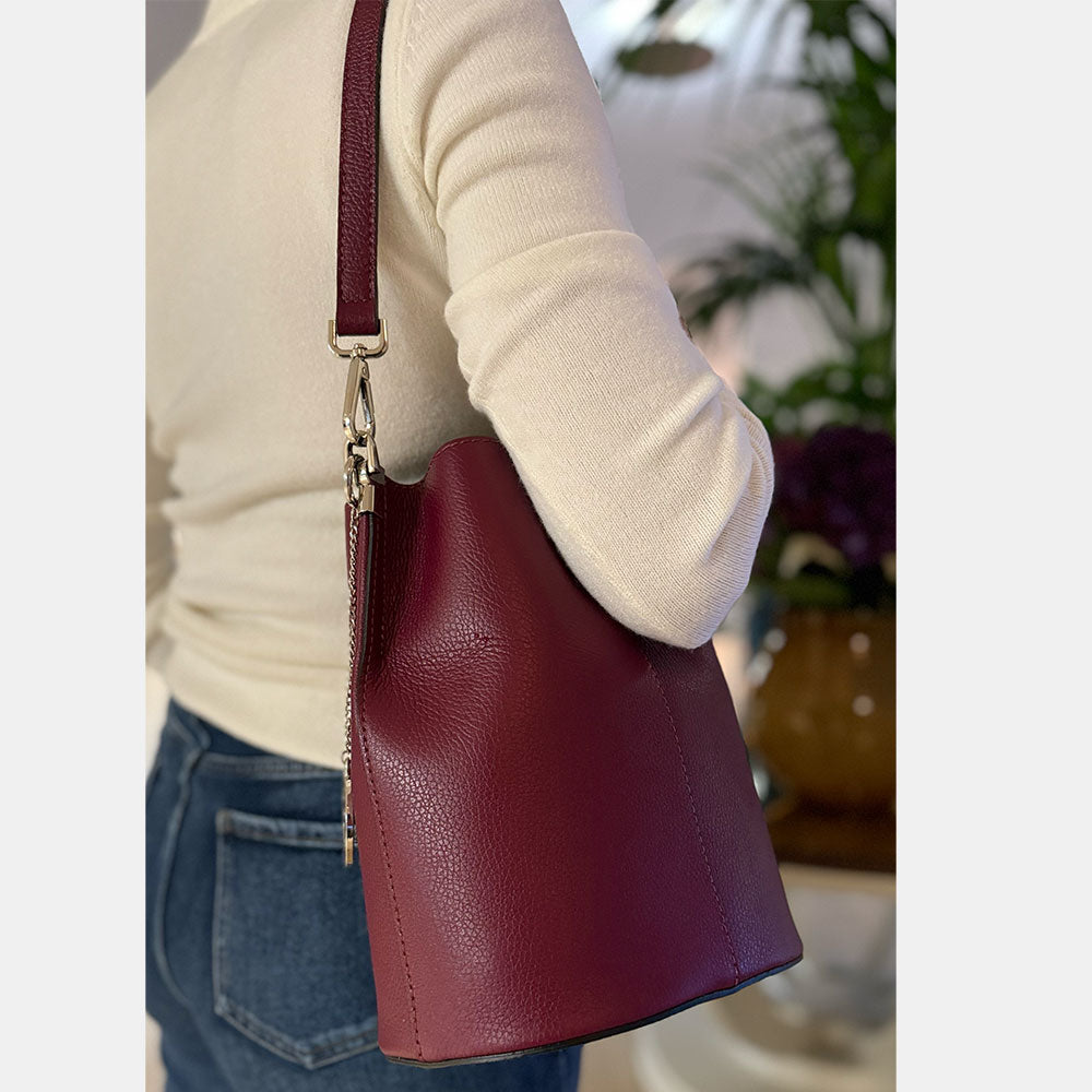 Borsa Secchiello con Tracolla VIAVERDI in Camoscio Bordeaux Made in Italy linea Capalbio
