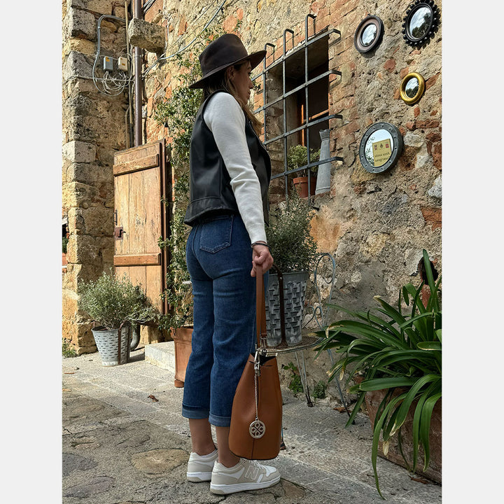 Borsa Secchiello con Tracolla VIAVERDI in Camoscio Verde Made in Italy linea Capalbio