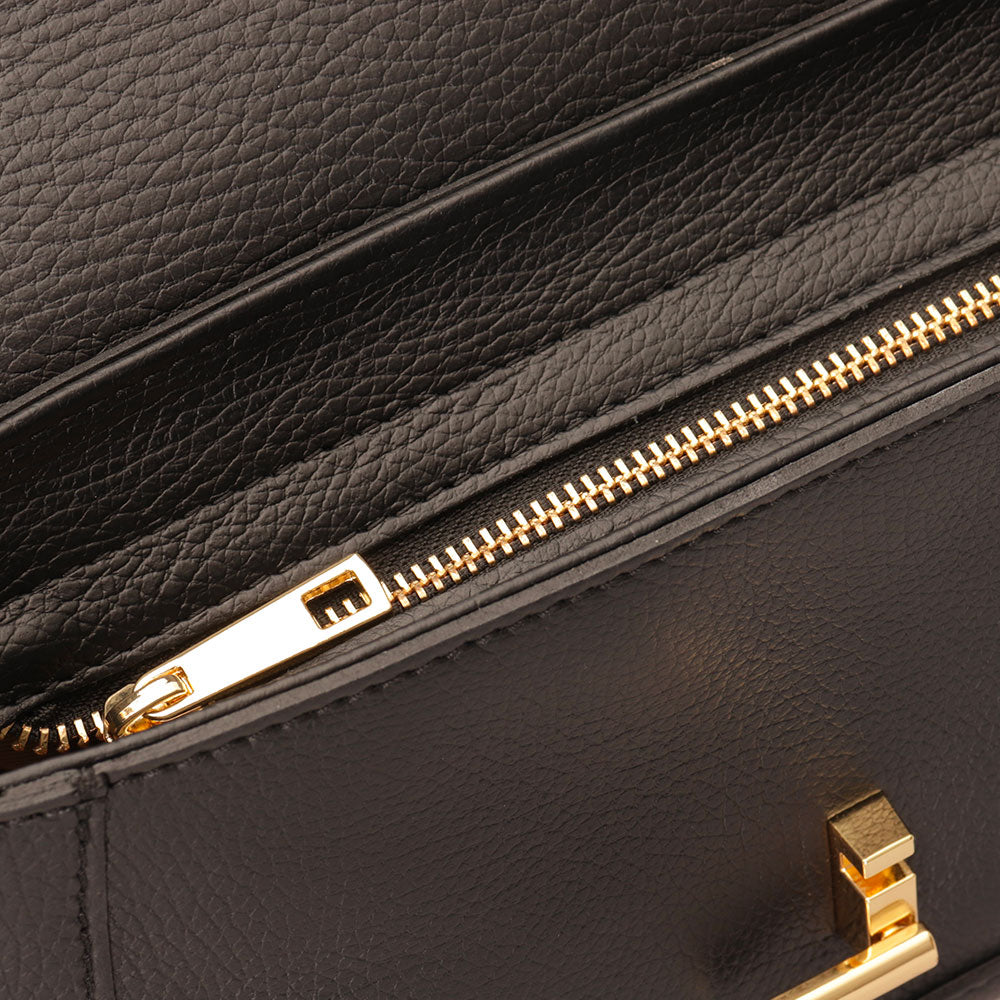 Borsa a Spalla con Tracolla VIAVERDI in Pelle Nera Made in Italy linea Montalcino