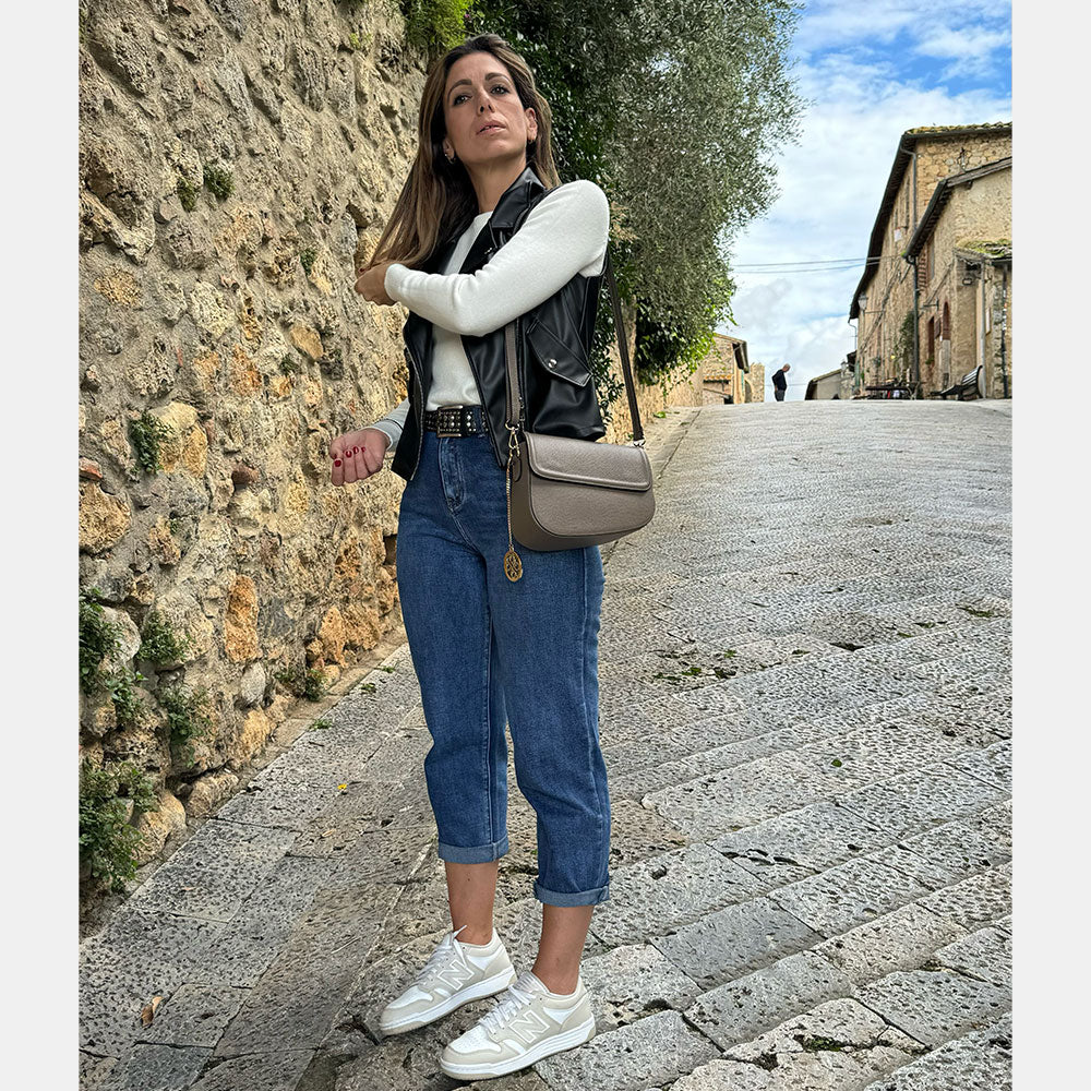 Borsa a Spalla VIAVERDI in Pelle Bordeaux Made in Italy linea San Gimignano