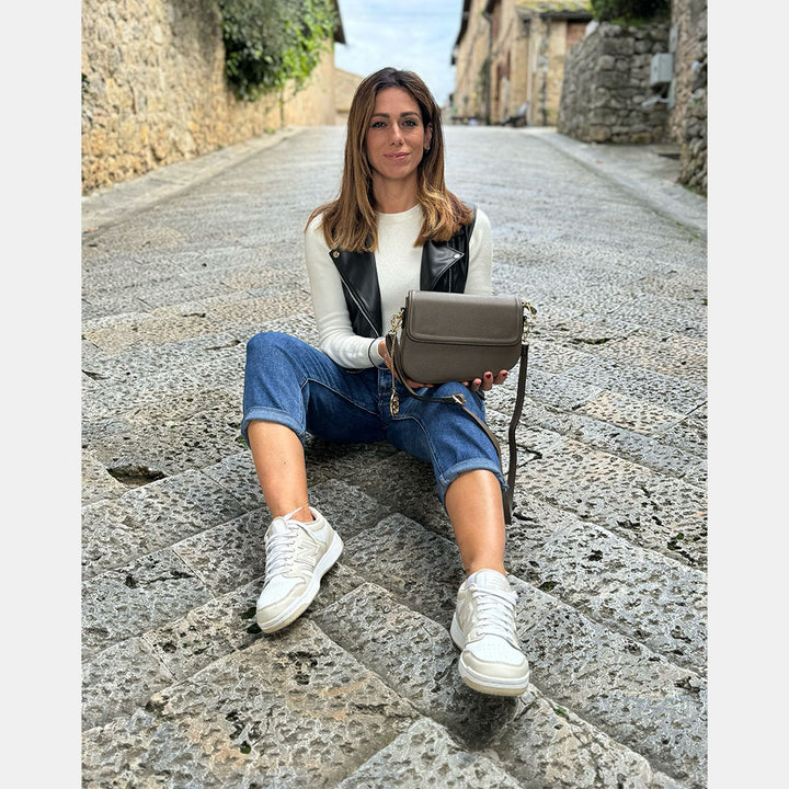 Borsa a Spalla VIAVERDI in Pelle Taupe Made in Italy linea San Gimignano