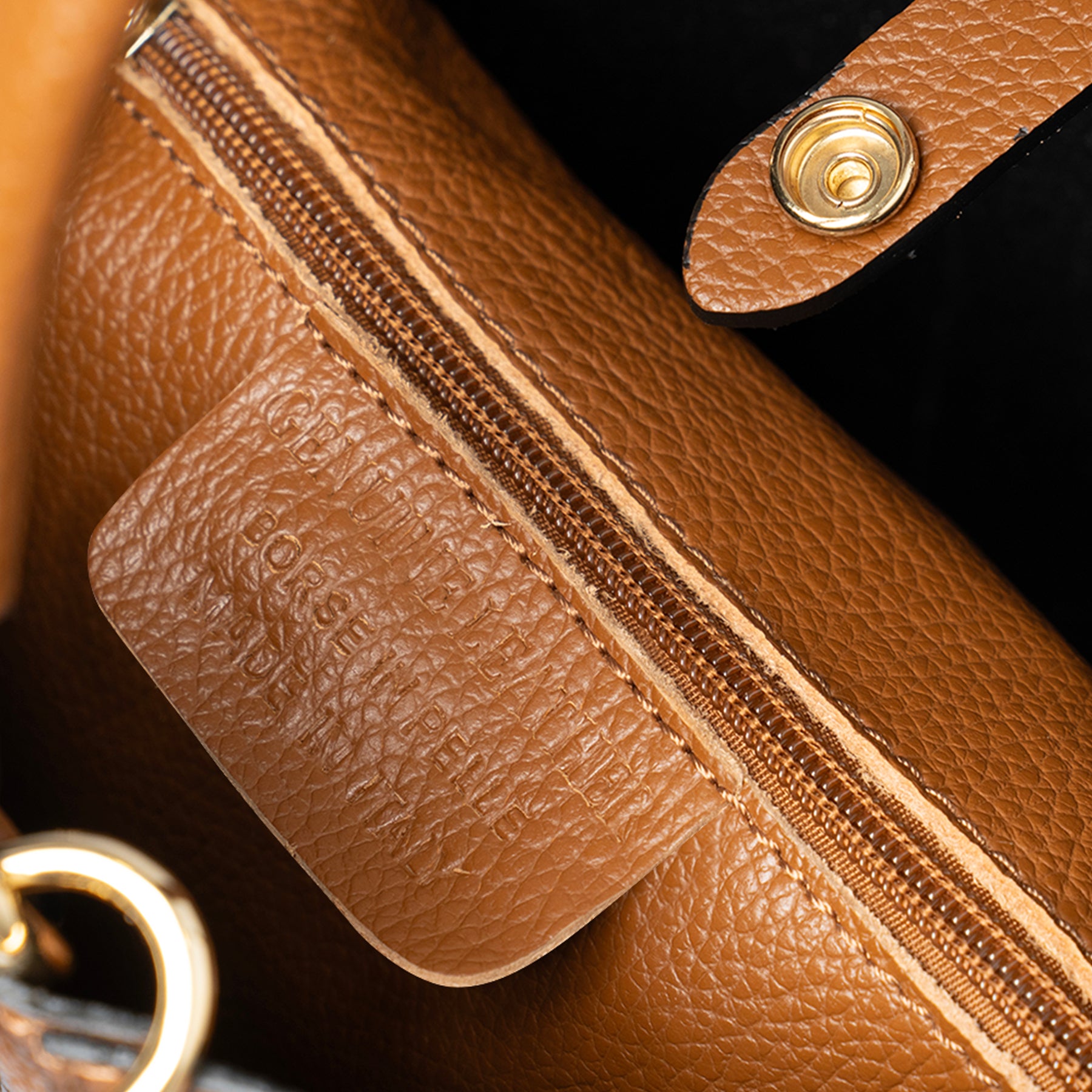 Borsa Secchiello con Tracolla e Pochette VIAVERDI in Pelle Color Cuoio Made in Italy linea Pienza