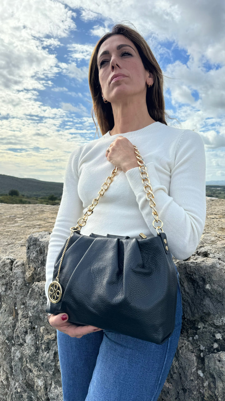 Borsa Hobo a Spalla con Catena VIAVERDI in Pelle Rossa Made in Italy linea Monteriggioni