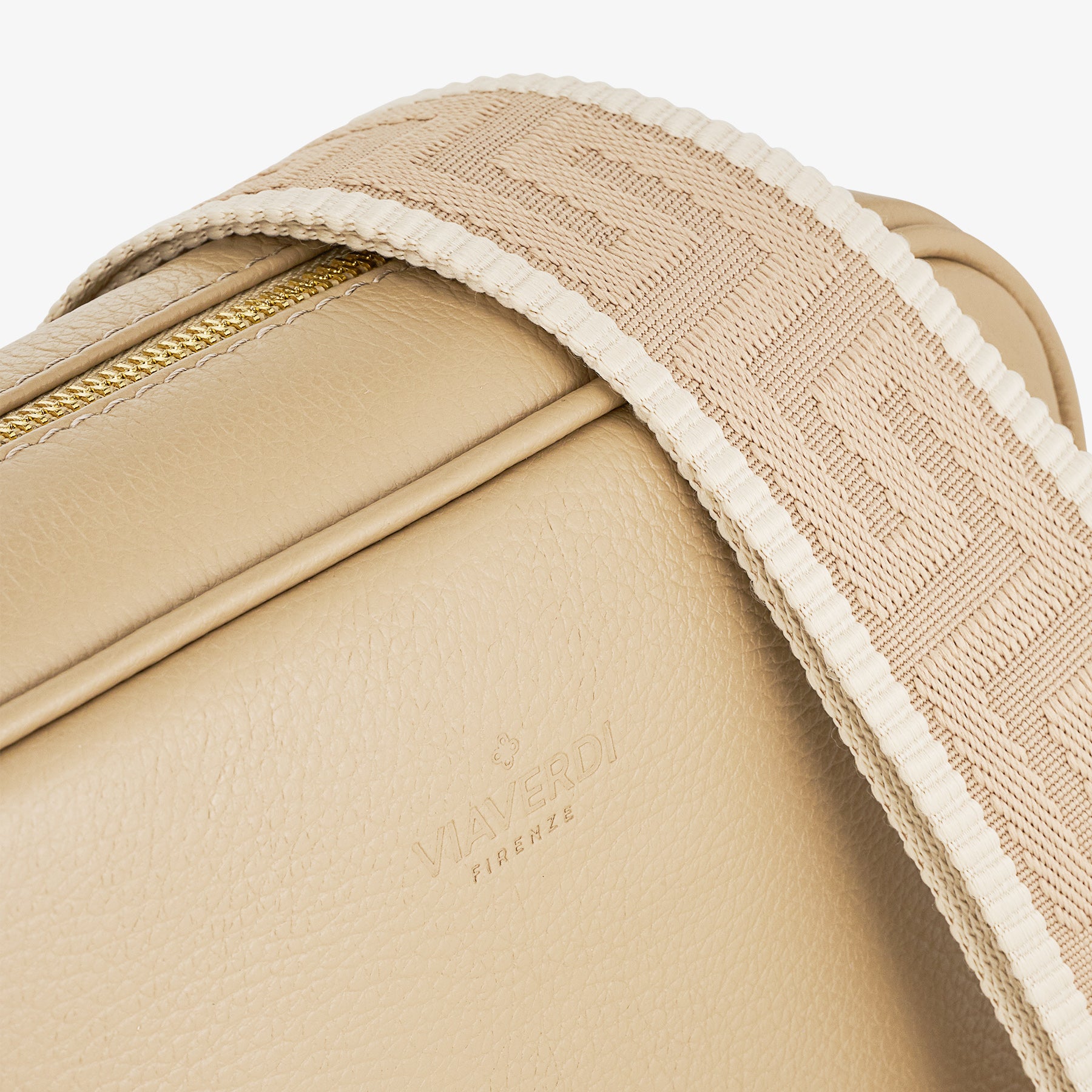 Borsa Camera Bag Media in Pelle Beige con Tracolla VIAVERDI Made in Italy