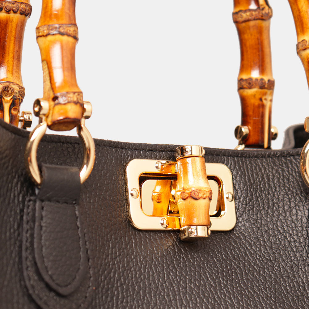 Große schwarze Ledertasche von VIAVERDI, hergestellt in Italien, Volterra-Linie