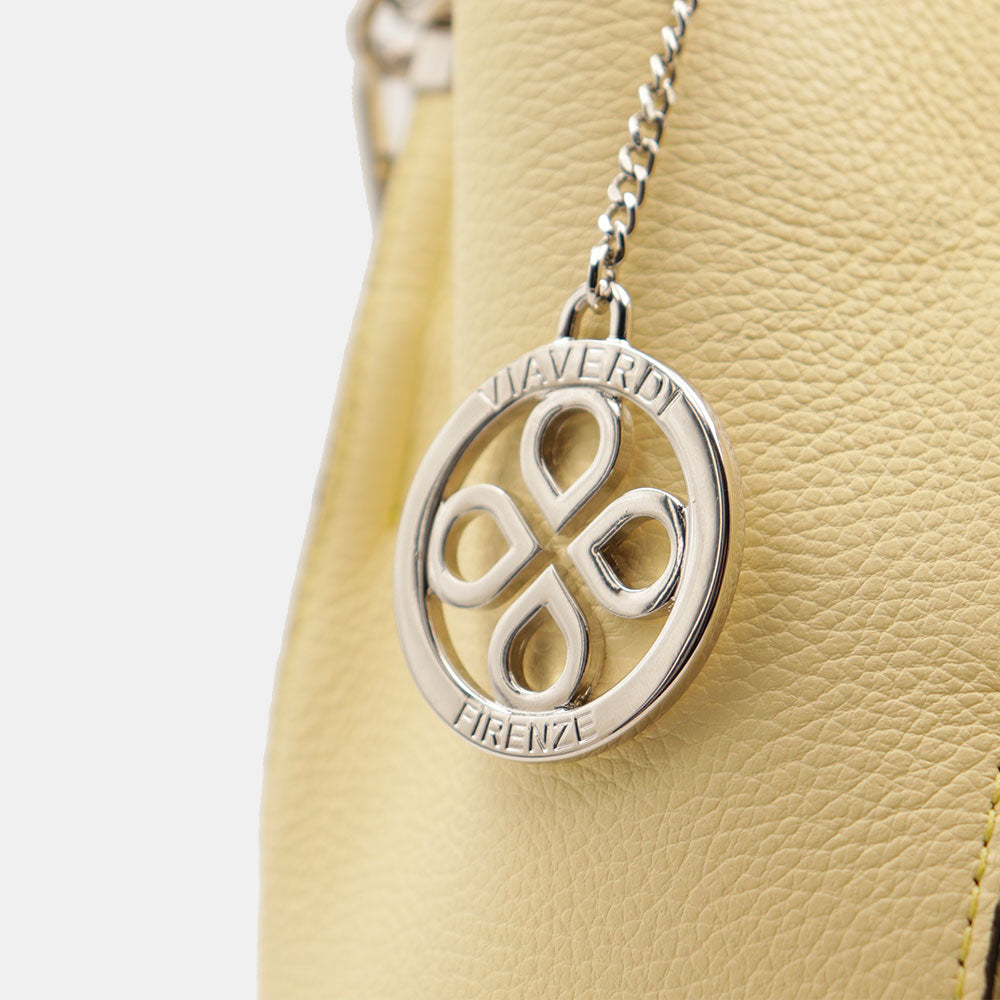 Beuteltasche mit Schulterriemen VIAVERDI aus hellgelbem Leder Made in Italy Linie Capalbio