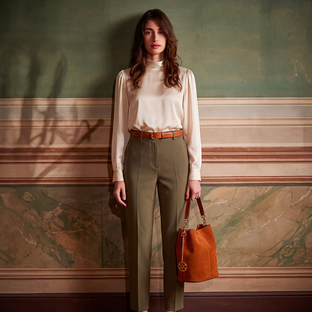 VIAVERDI Bucket Bag with Shoulder Strap in Tan Suede Made in Italy, Capalbio Line