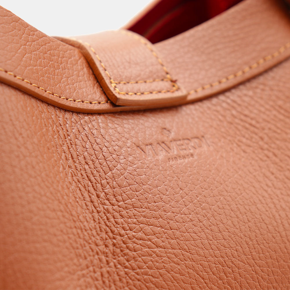 Damen-Handtasche VIAVERDI aus lederbraunem Leder Made in Italy Linie Cortona