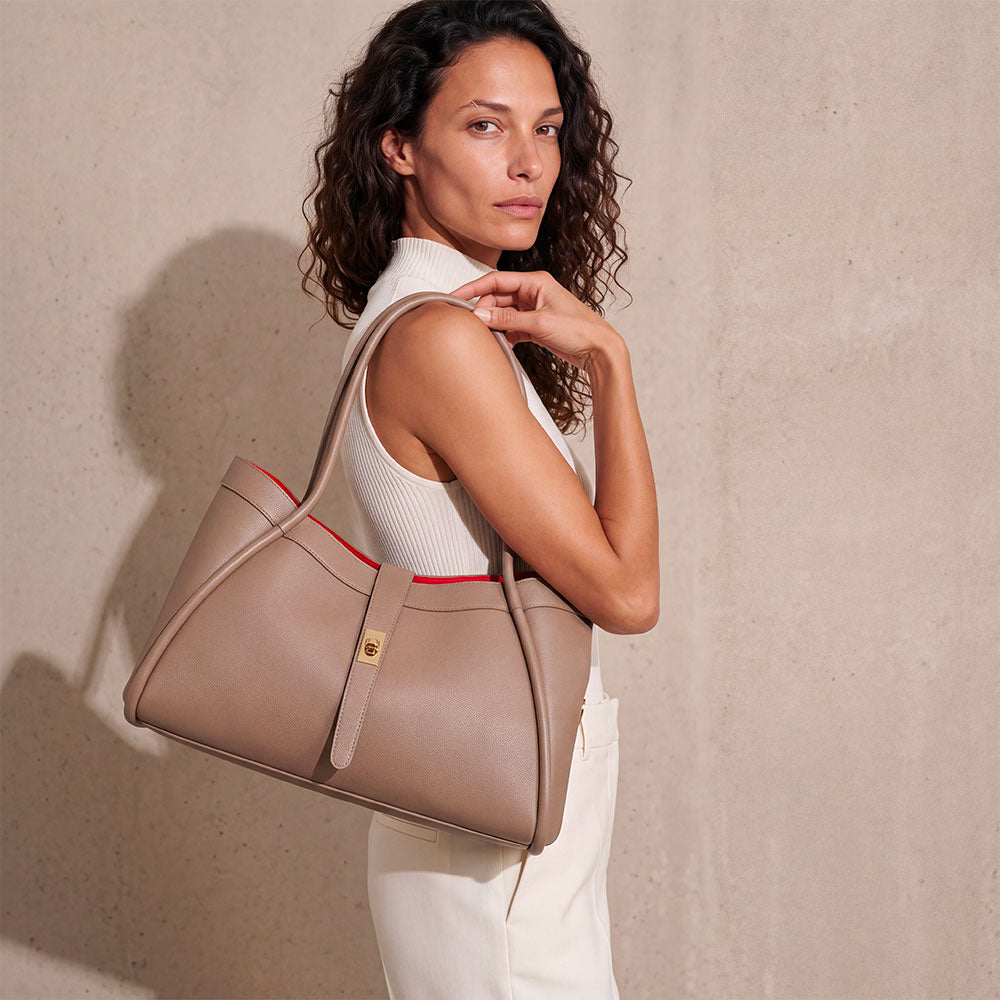 Bolso de hombro de mujer de piel beige ViaVerdi, Made in Italy – línea Cortona