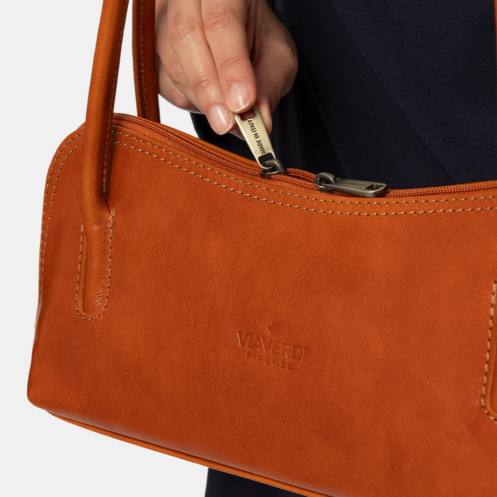 Borsa a Spalla VIAVERDI in Pelle color Cuoio Made in Italy linea Firenze