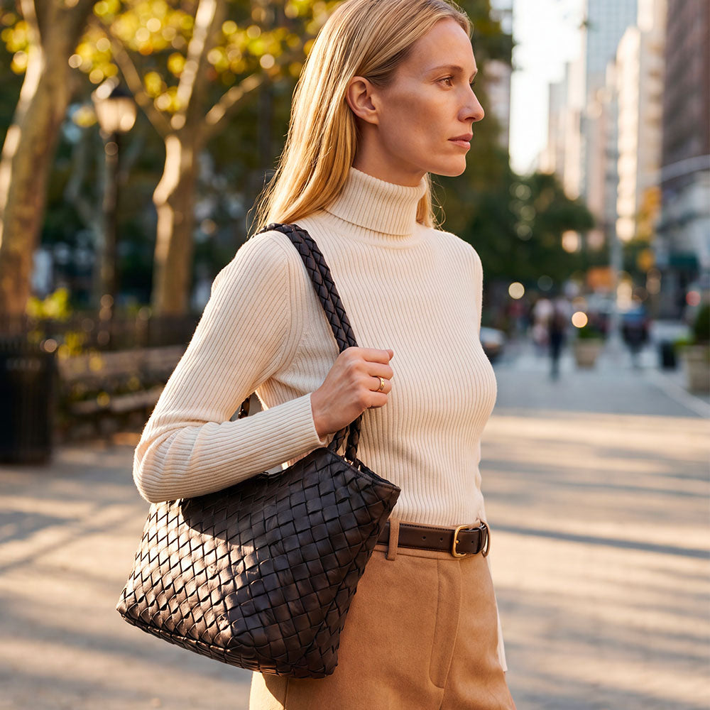 Borsa a Spalla VIAVERDI in Pelle Intrecciata Nera Made in Italy linea Tuscany