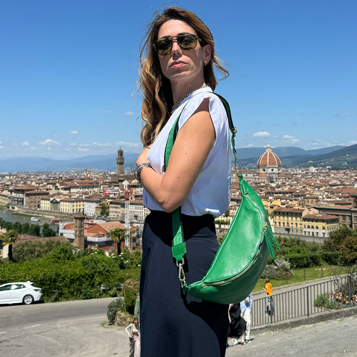 Damen-Gürteltasche aus grünem Leder mit Schultergurt VIAVERDI Made in Italy