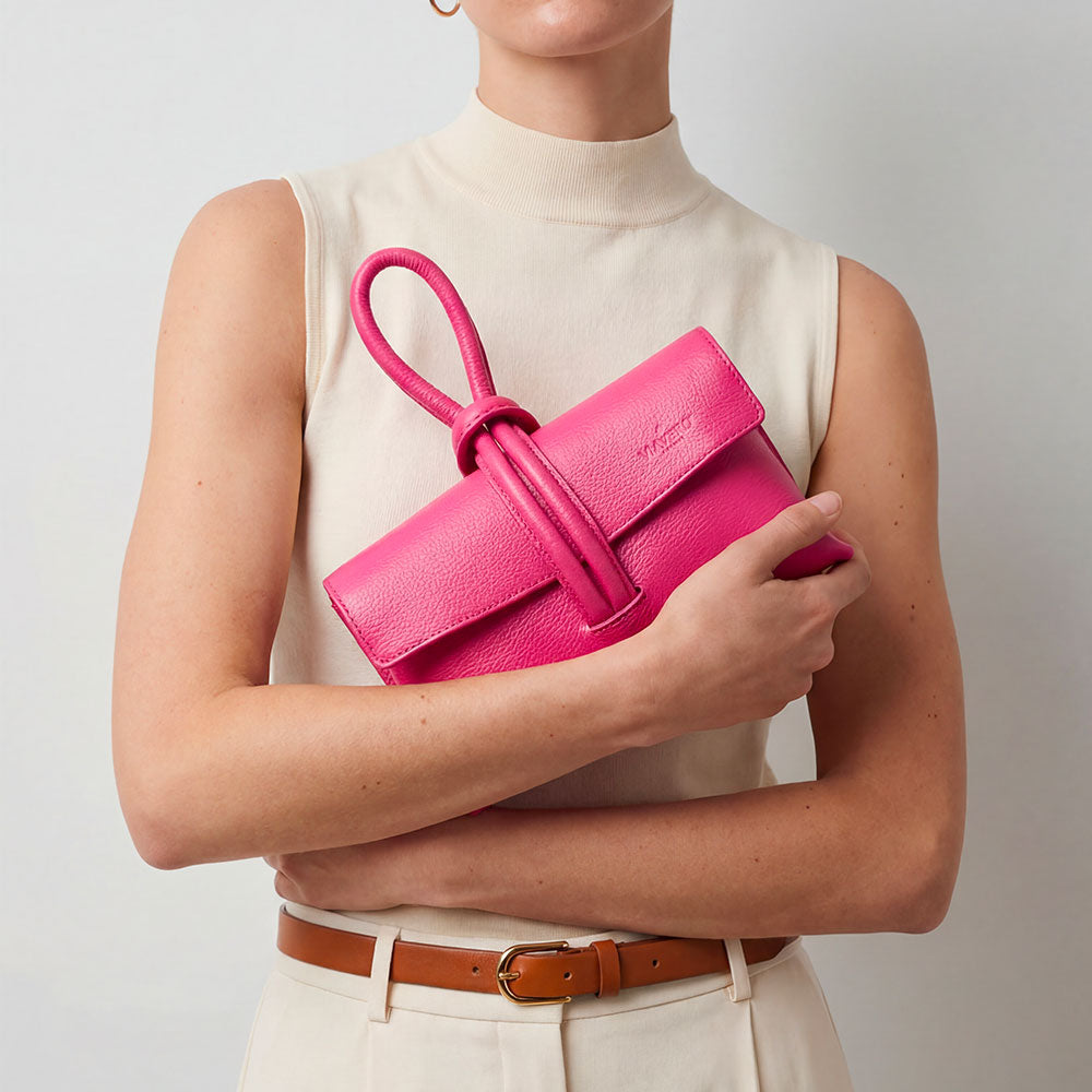 Borsa Clutch a Mano con Tracolla VIAVERDI in Pelle Fucsia Made in Italy linea Castiglione