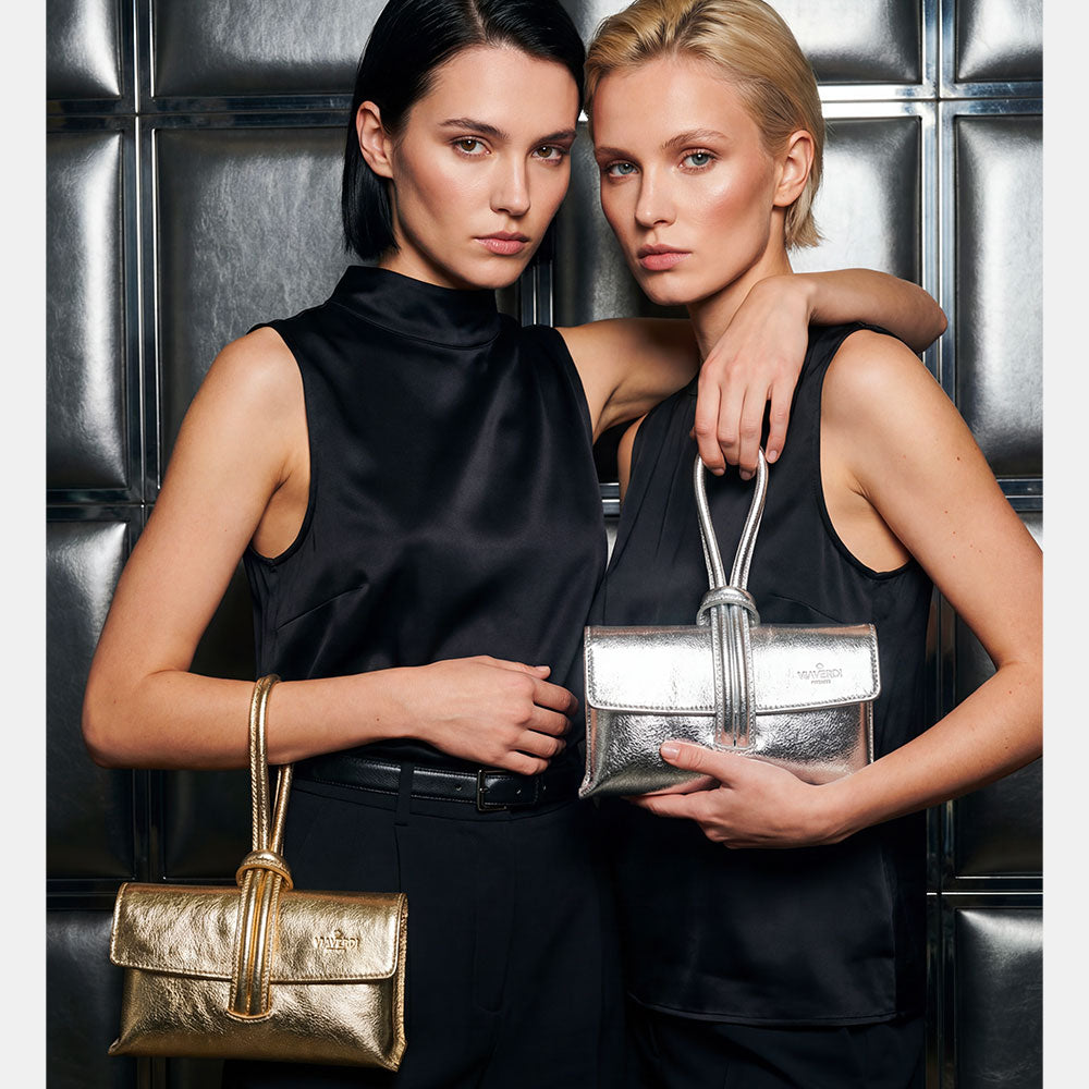 Borsa Clutch a Mano con Tracolla VIAVERDI in Pelle Argento Made in Italy linea Castiglione