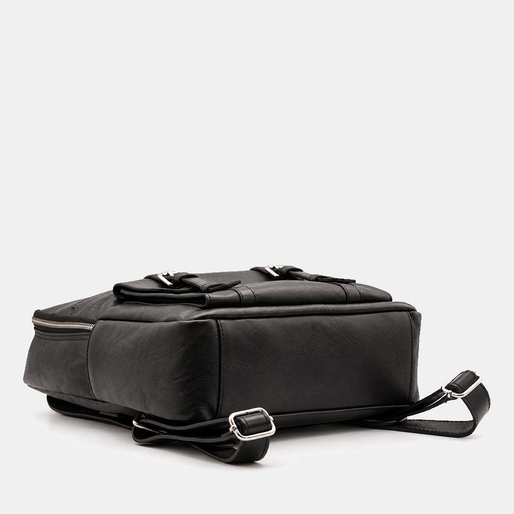Backpack in Black Leather Made in Italy – Line Firenze