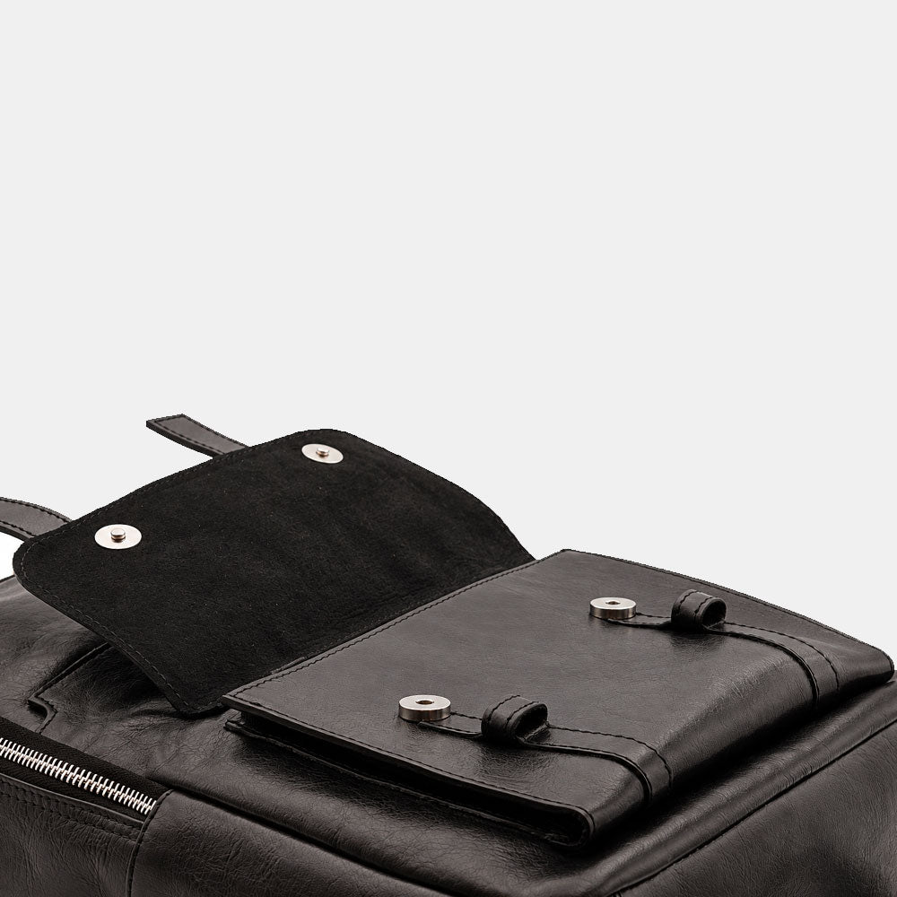 Backpack in Black Leather Made in Italy – Line Firenze
