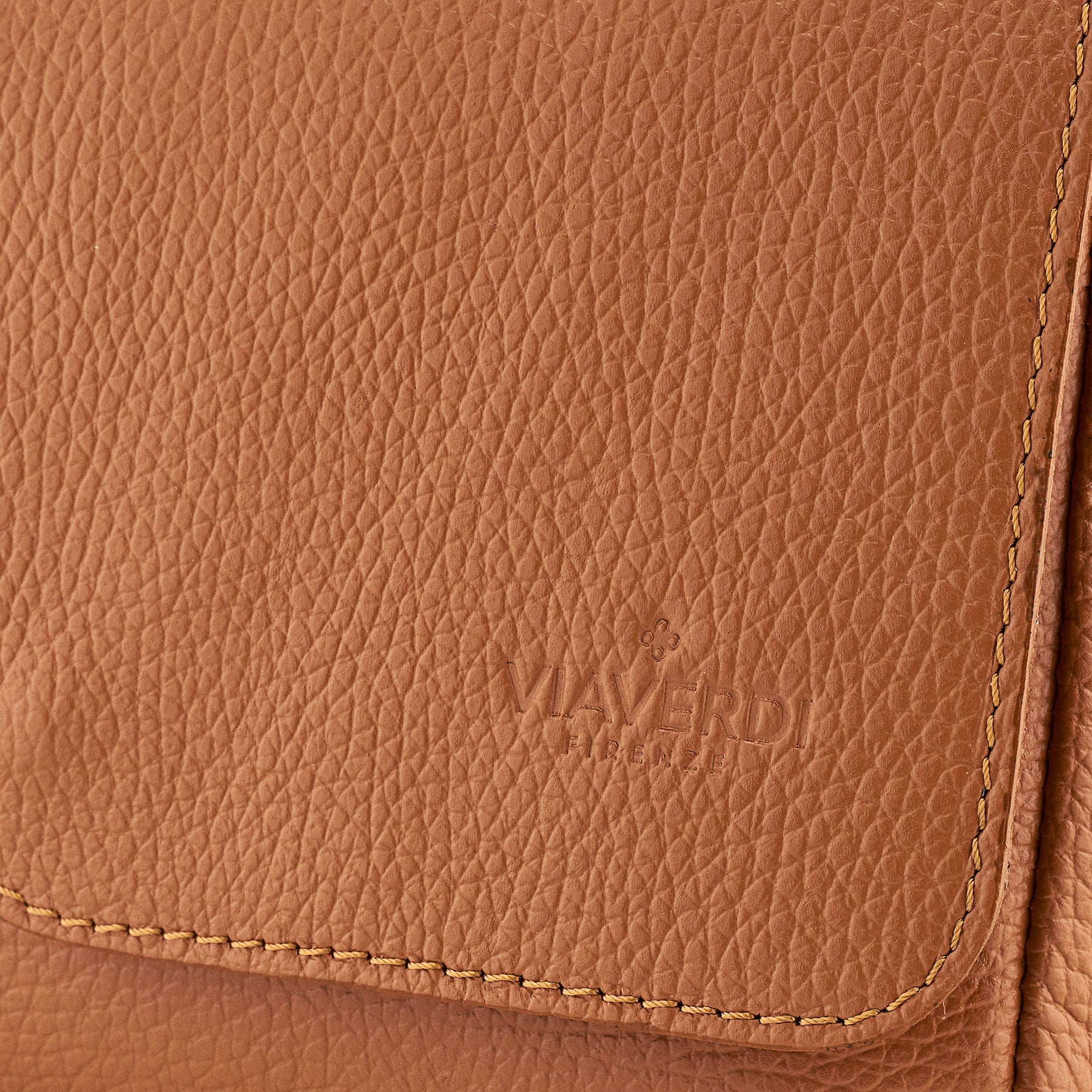 Borsa Piccola a Tracolla in Pelle color Cuoio VIAVERDI Made in Italy