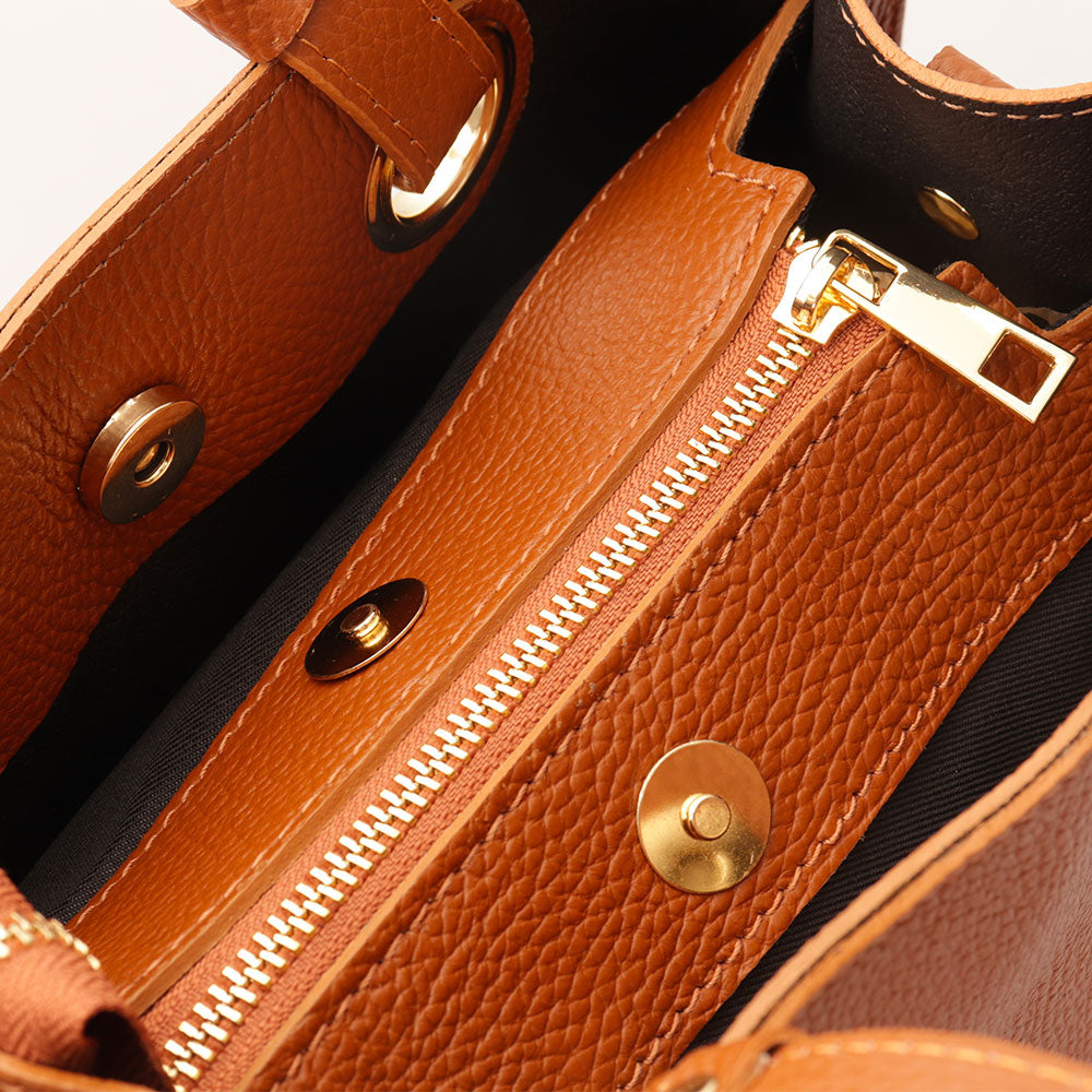 Borsa a Mano VIAVERDI in Pelle color Cuoio Made in Italy