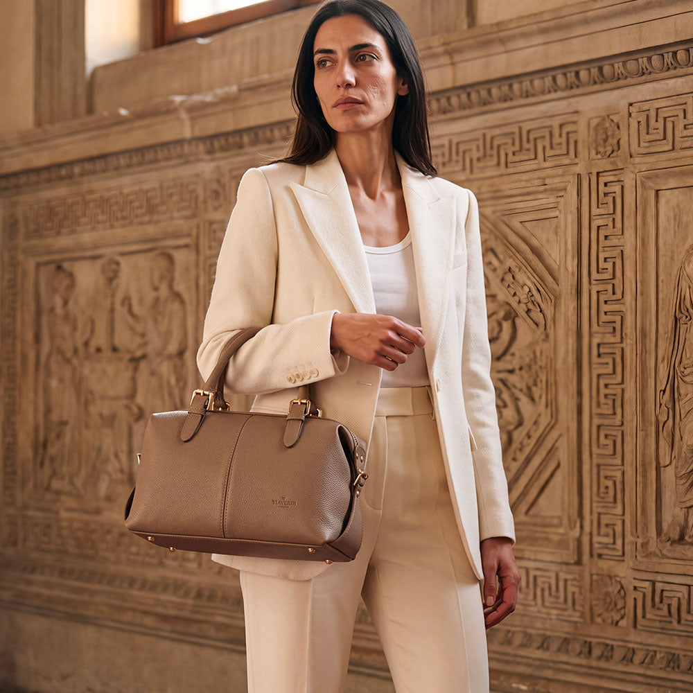 Borsa Bauletto VIAVERDI in Pelle Taupe Made in Italy Linea San Gimignano