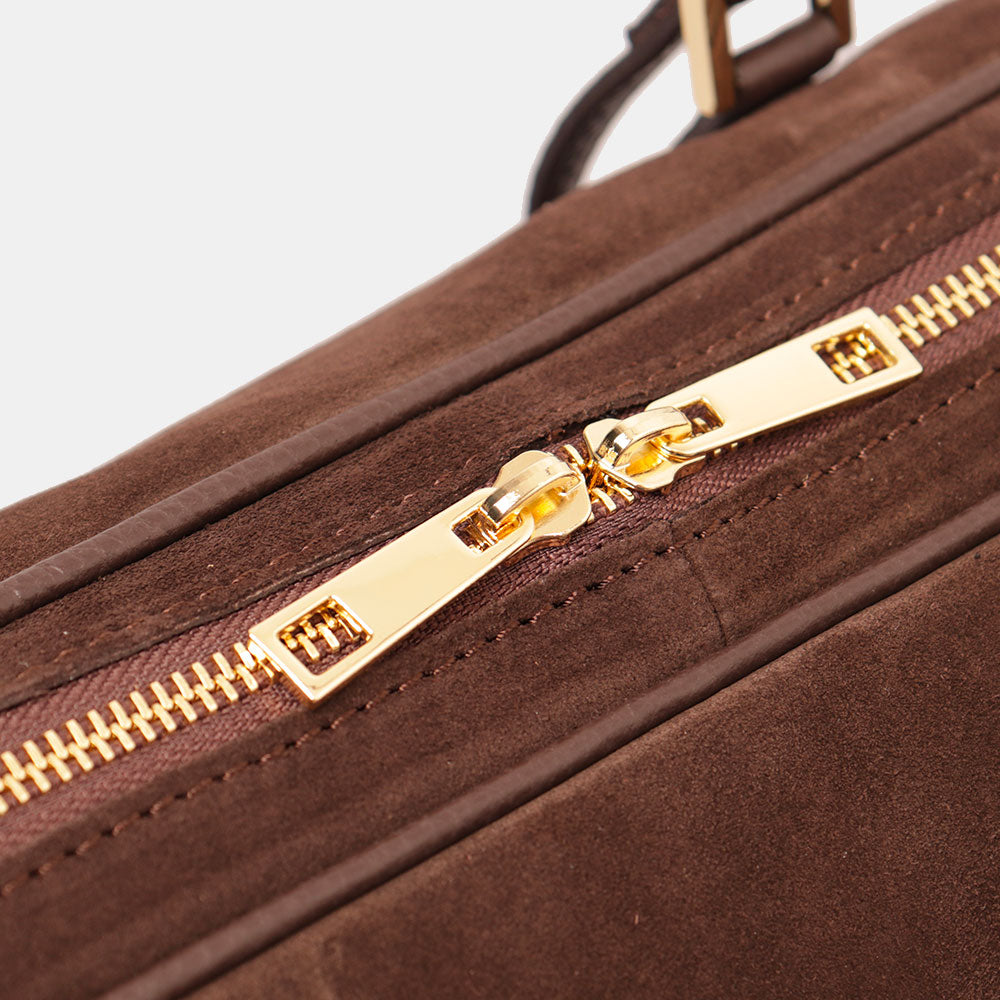 Borsa Bauletto a Mano con Tracolla VIAVERDI in Camoscio Testa di Moro Made in Italy linea Barga