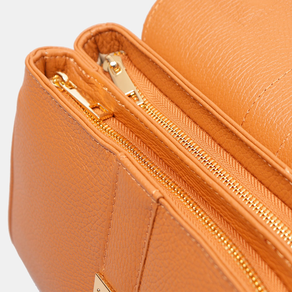 Borsa a Mano VIAVERDI in Pelle color Cuoio Made in Italy linea Montalcino