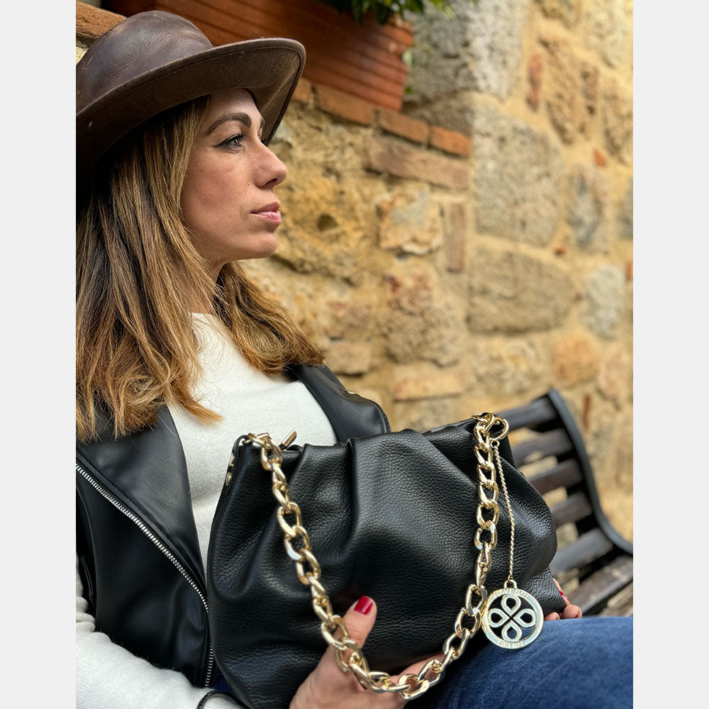 Borsa Hobo a Spalla con Catena VIAVERDI in Pelle Testa di Moro Made in Italy linea Monteriggioni