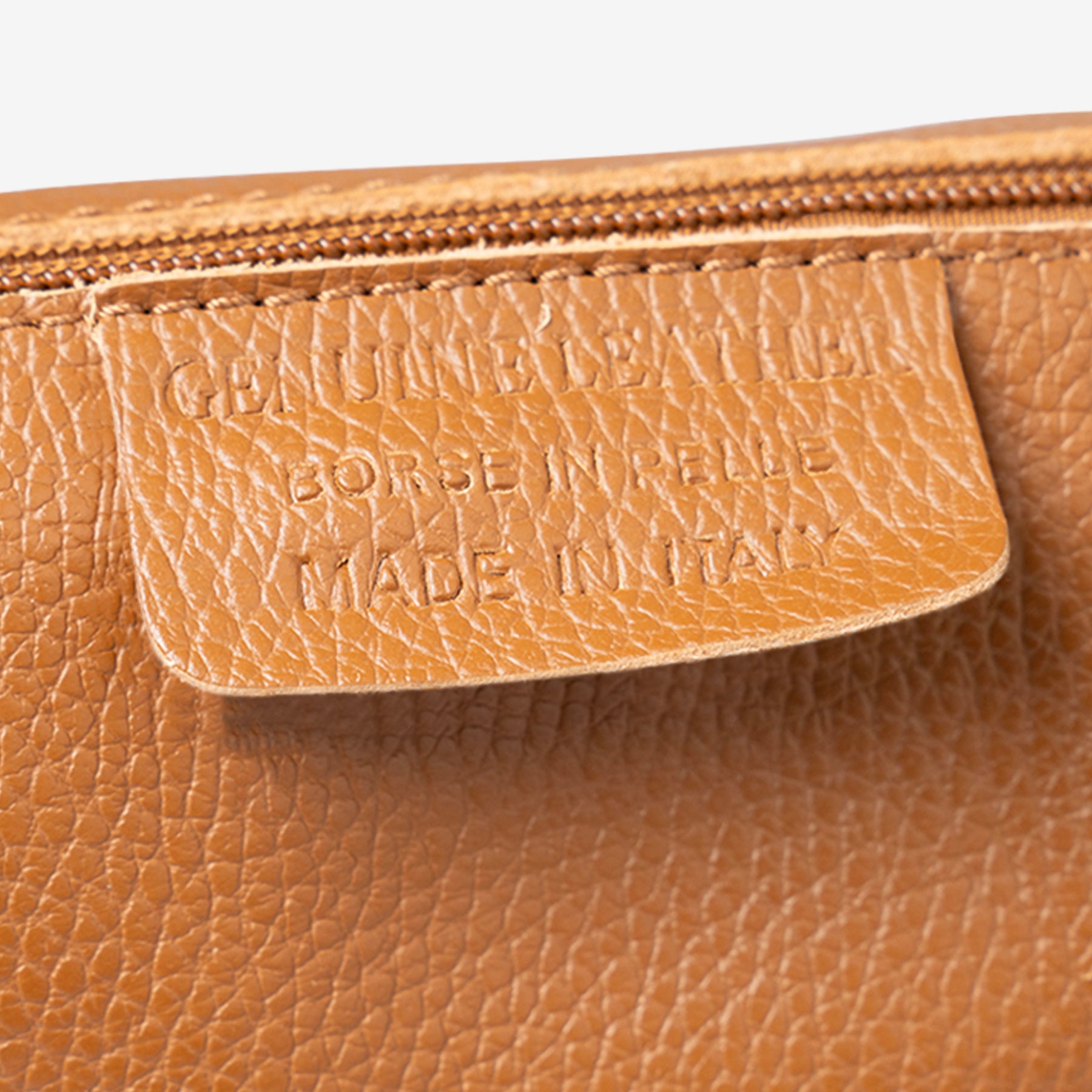 Borsa Secchiello con Tracolla e Pochette VIAVERDI in Pelle Color Cuoio Made in Italy linea Pienza