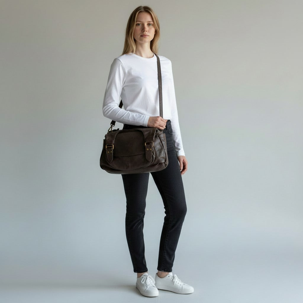 Borsa a Spalla VIAVERDI in Pelle Nera Made in Italy linea Tuscany