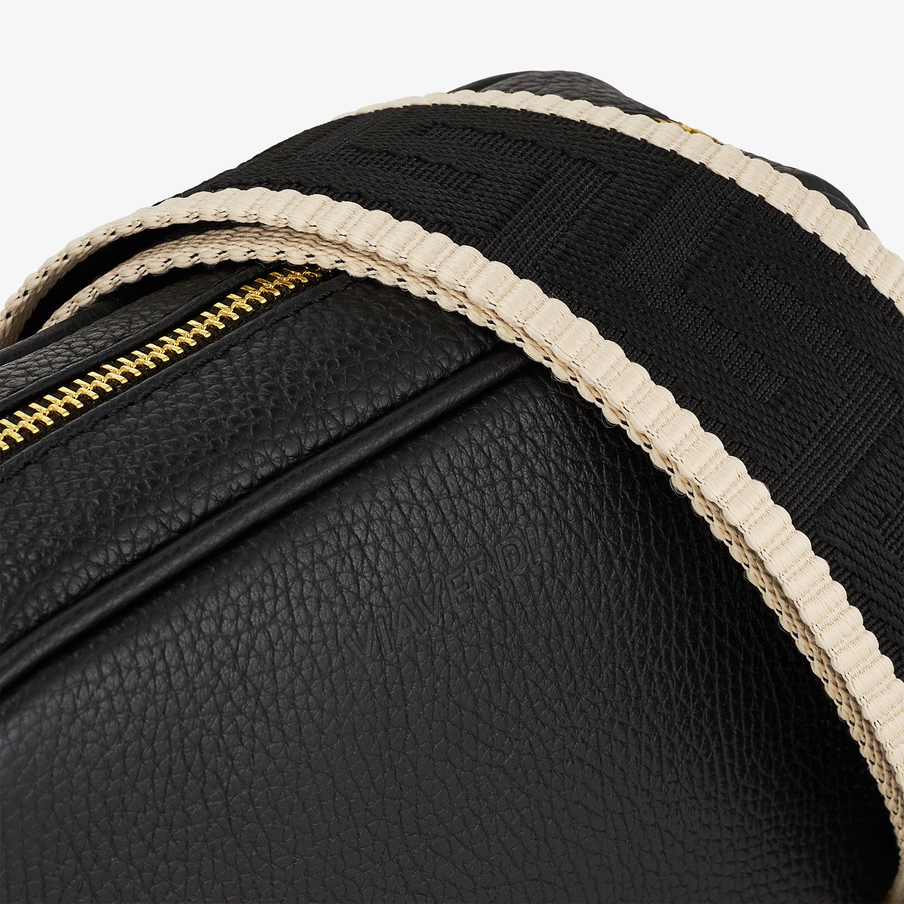 Borsa Camera Bag Piccola in Pelle Nera con Tracolla VIAVERDI Made in Italy