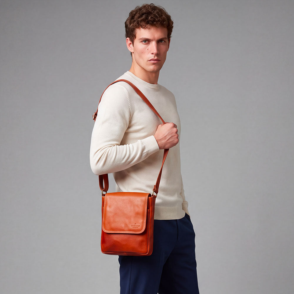 Herren Ledertasche in Hellbraun mit Klappe VIAVERDI Made in Italy Florence Line