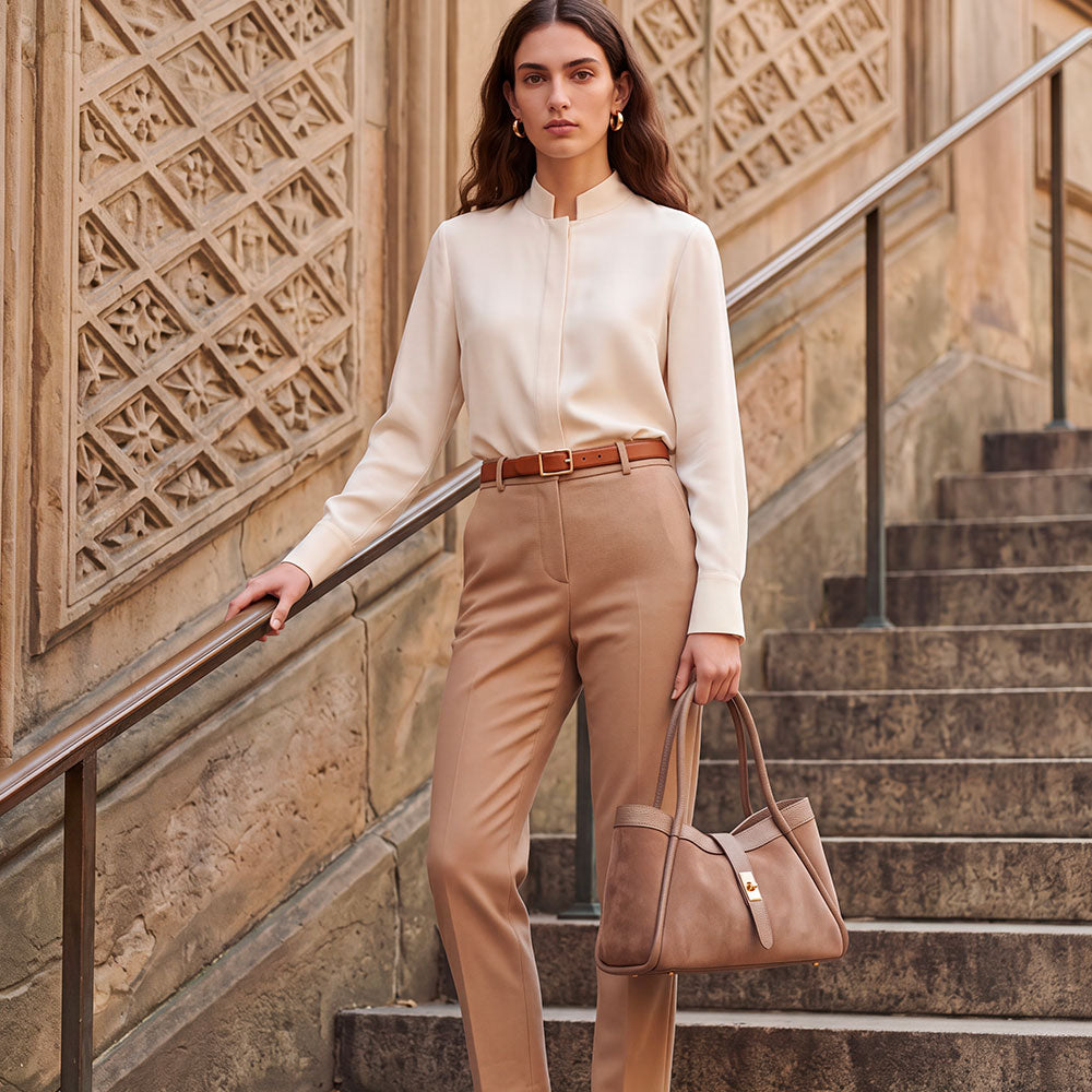 Borsa Donna a Mano VIAVERDI in Camoscio e Pelle Taupe Made in Italy linea Cortona