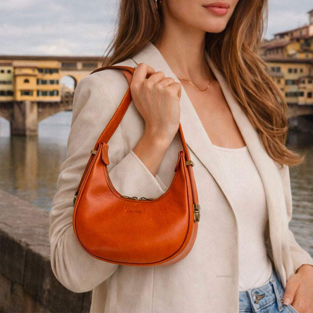 Borsa Piccola a Mano VIAVERDI in Pelle color Cuoio Made in Italy linea Firenze