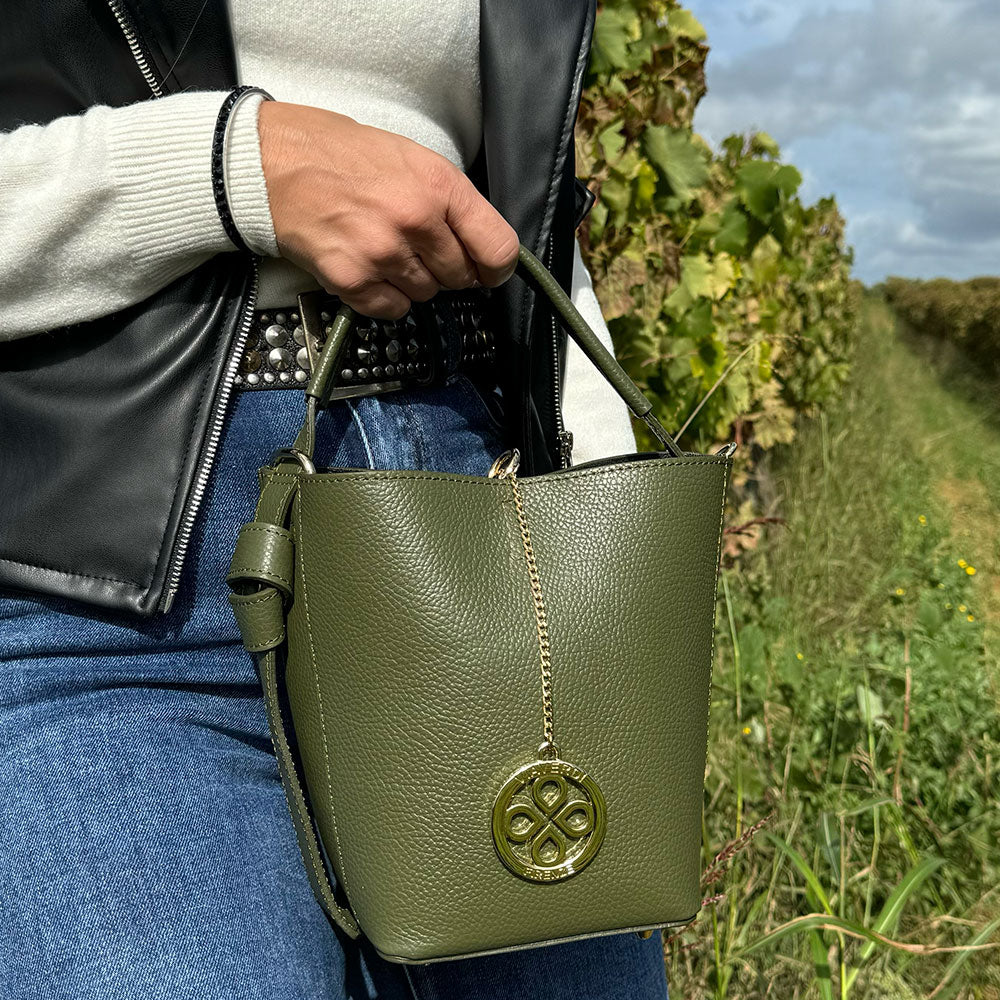 Borsa Secchiello con Tracolla e Pochette VIAVERDI in Pelle Verde Made in Italy linea Pienza