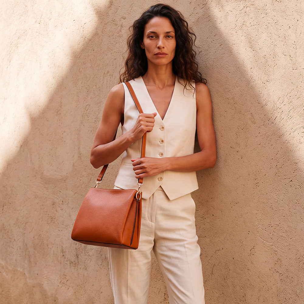 Borsa a Spalla in Pelle Marrone VIAVERDI Made in Italy linea Monteriggioni