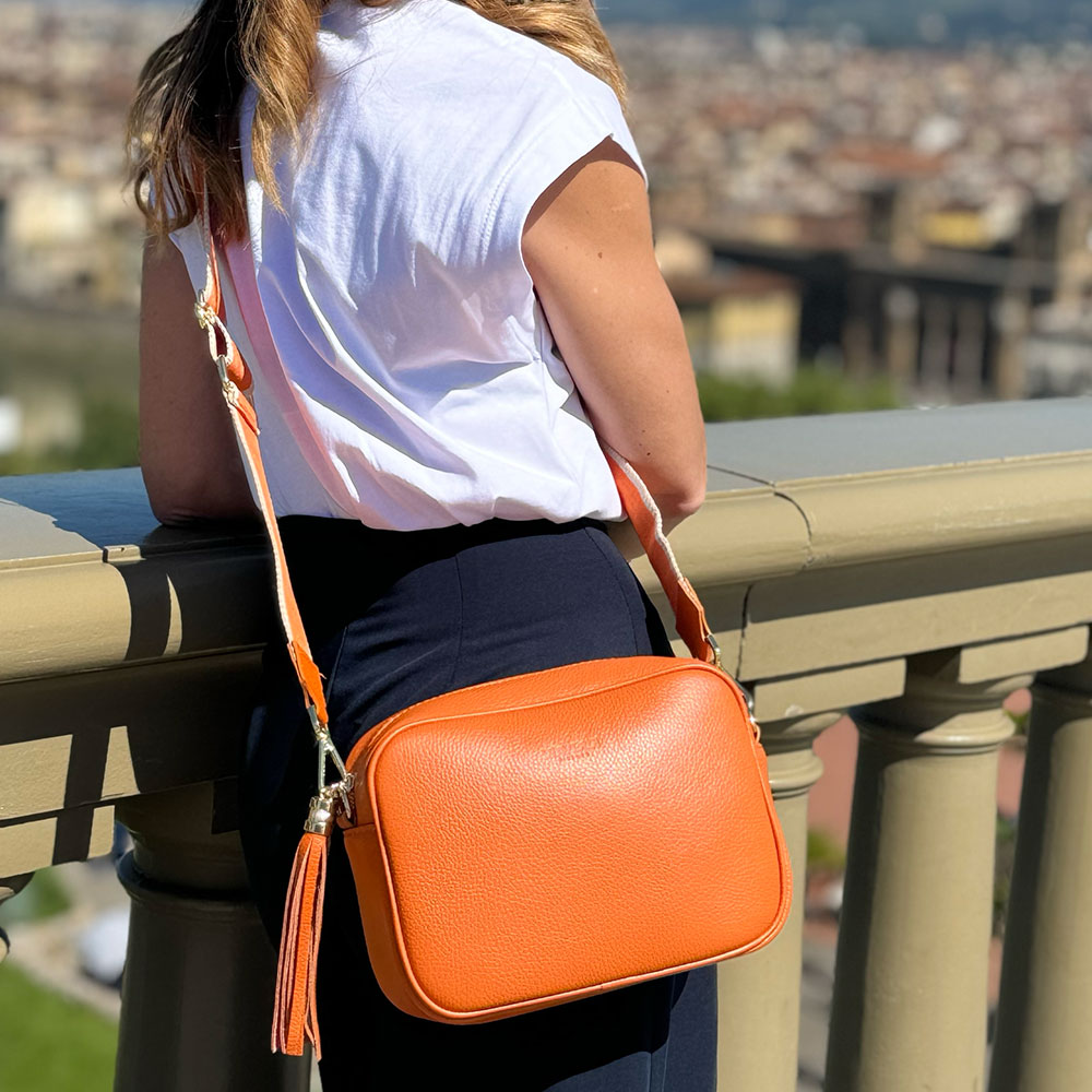 Borsa Camera Bag Media in Pelle Arancione con Tracolla VIAVERDI Made in Italy