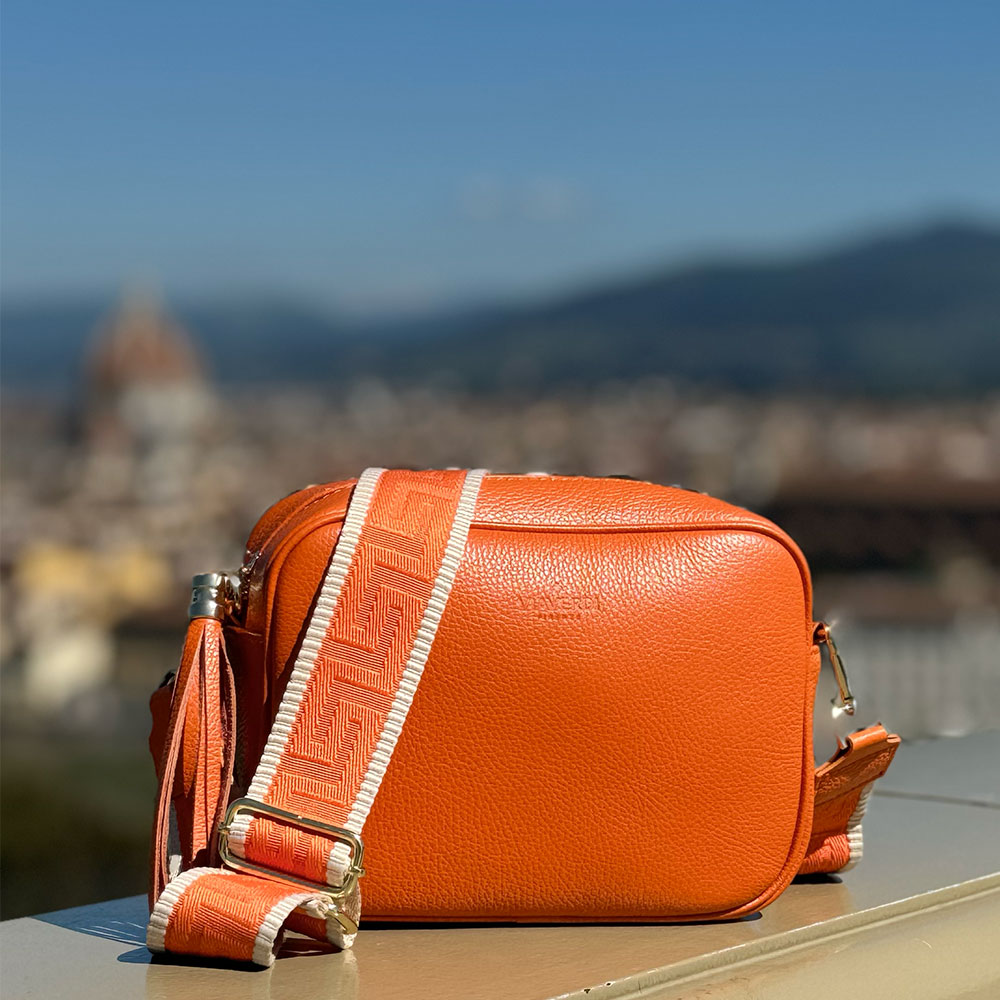 Borsa Camera Bag Media in Pelle Arancione con Tracolla VIAVERDI Made in Italy