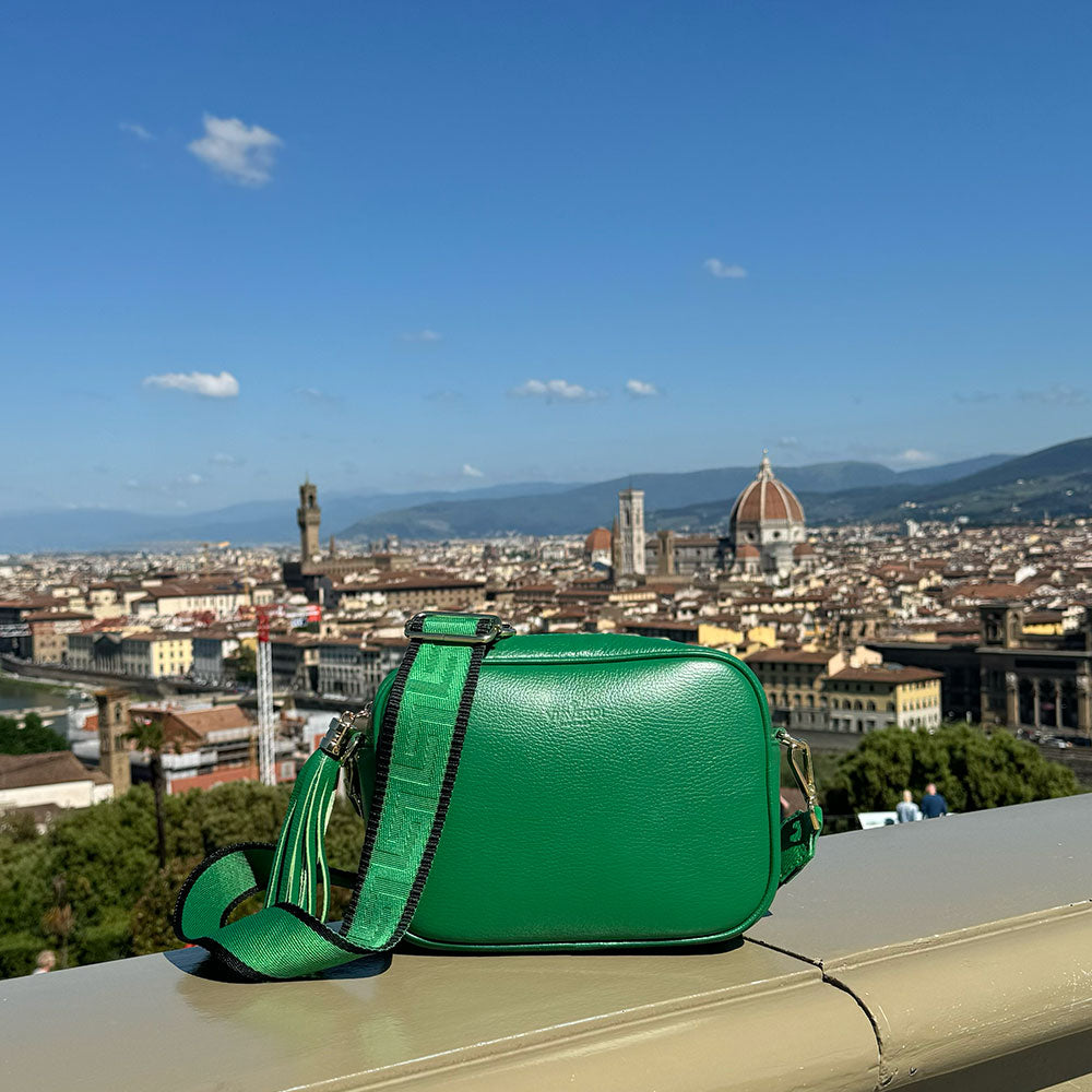 Borsa Camera Bag Media in Pelle Verde con Tracolla VIAVERDI Made in Italy