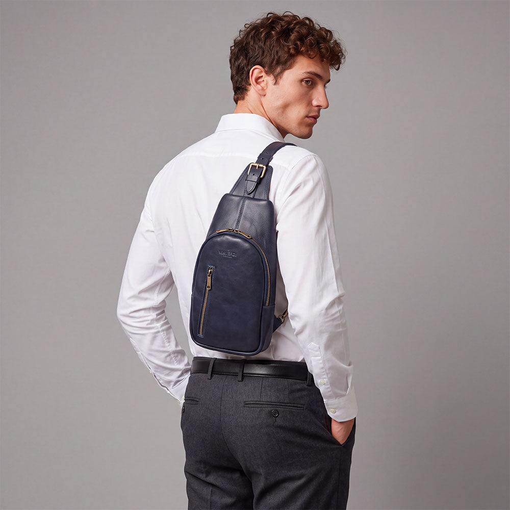 Umhängetasche aus Blauem Leder Made in Italy – Linie Firenze | ViaVerdi
