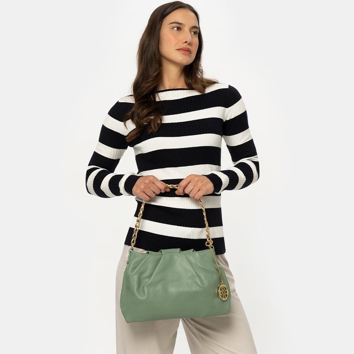 Borsa Hobo a Spalla con Catena VIAVERDI in Pelle Verde Menta Made in Italy linea Monteriggioni