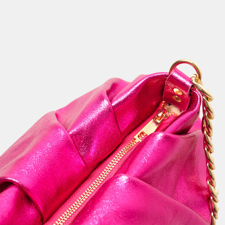 Borsa Hobo a Spalla con Catena VIAVERDI in Pelle Fucsia Metallizzato Made in Italy linea Monteriggioni