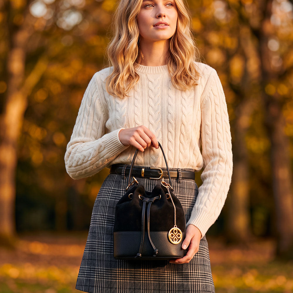 VIAVERDI Women's Bucket Bag in Black Suede and Leather, Made in Italy, Cortona Line