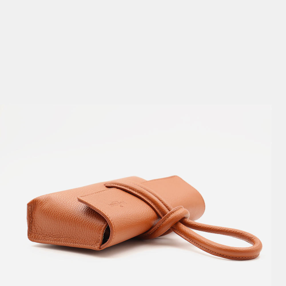 VIAVERDI Clutch Handbag with Shoulder Strap in Cognac Leather Made in Italy – Castiglione Collection