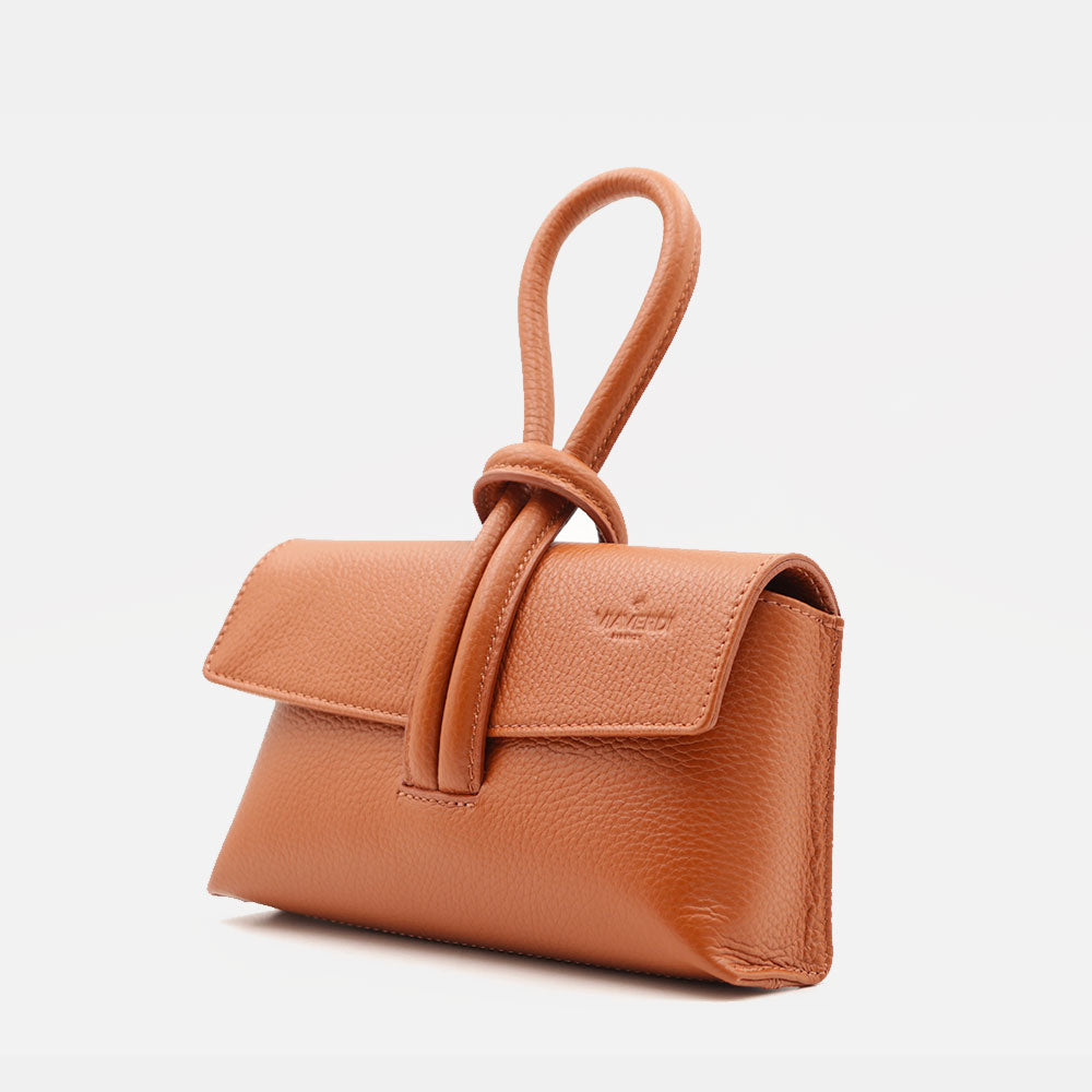 VIAVERDI Clutch Handbag with Shoulder Strap in Cognac Leather Made in Italy – Castiglione Collection
