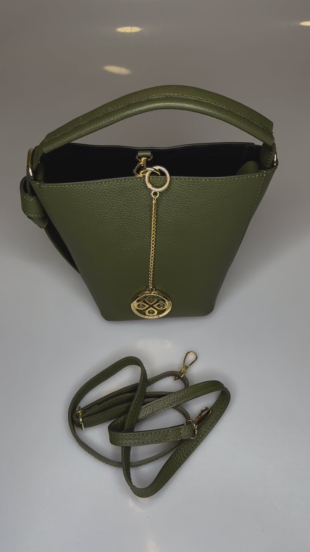 Borsa Secchiello con Tracolla e Pochette VIAVERDI in Pelle Verde Made in Italy linea Pienza