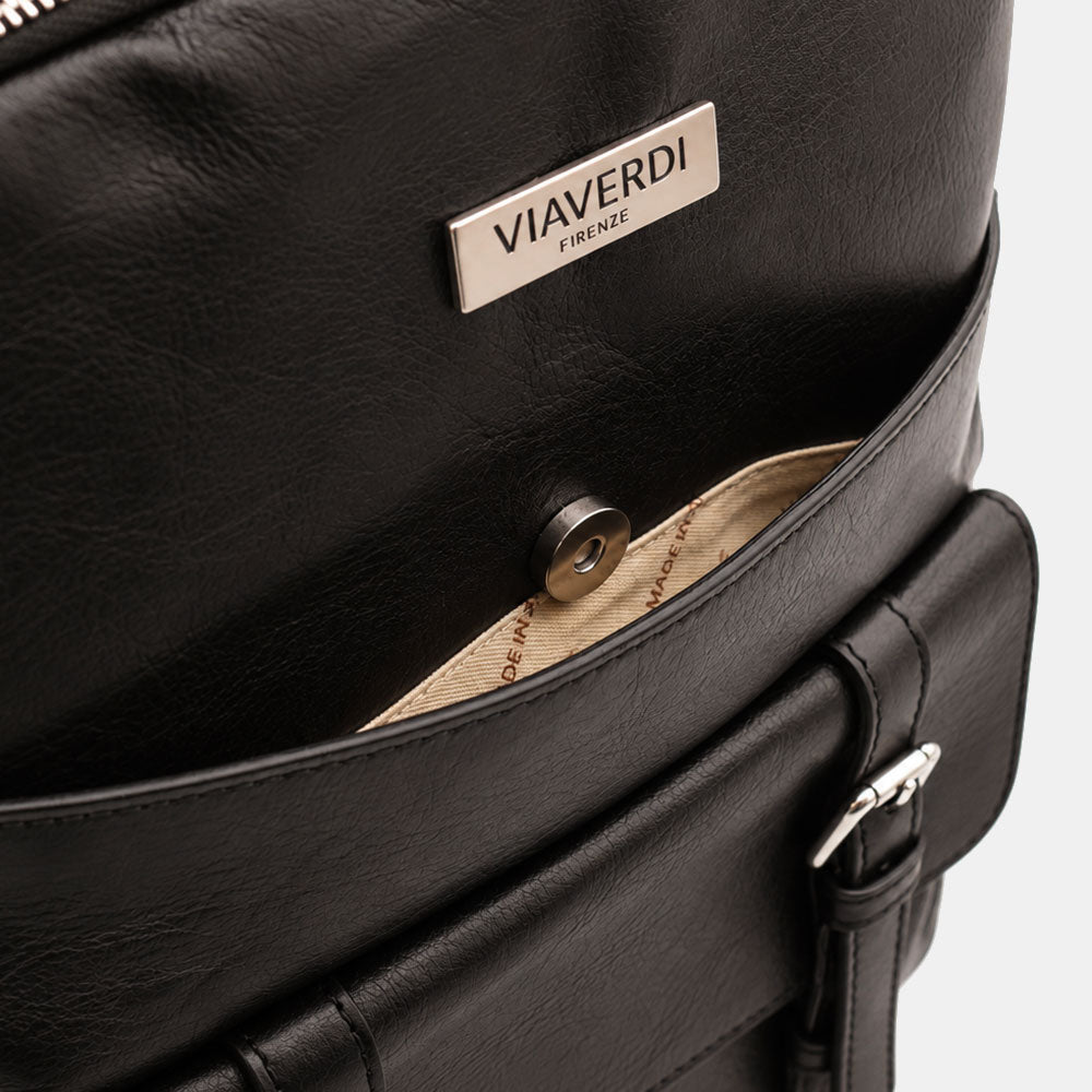 Backpack in Black Leather Made in Italy – Line Firenze
