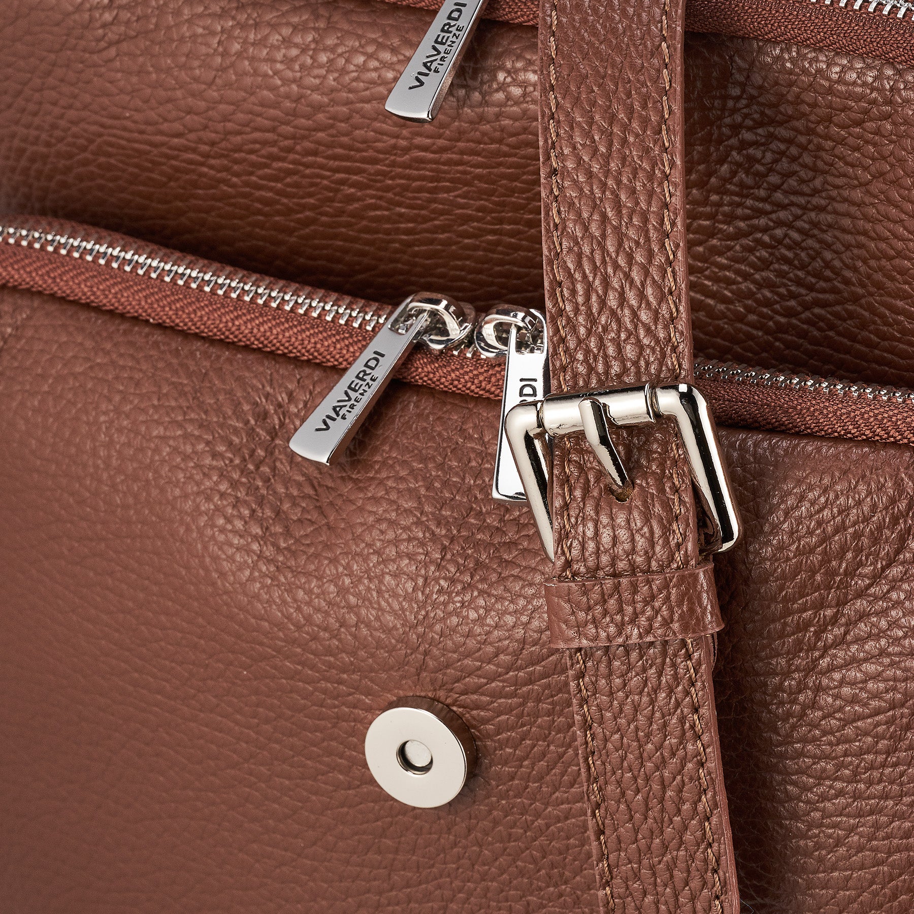 Zaino in Pelle Marrone Martellata VIAVERDI Made in Italy