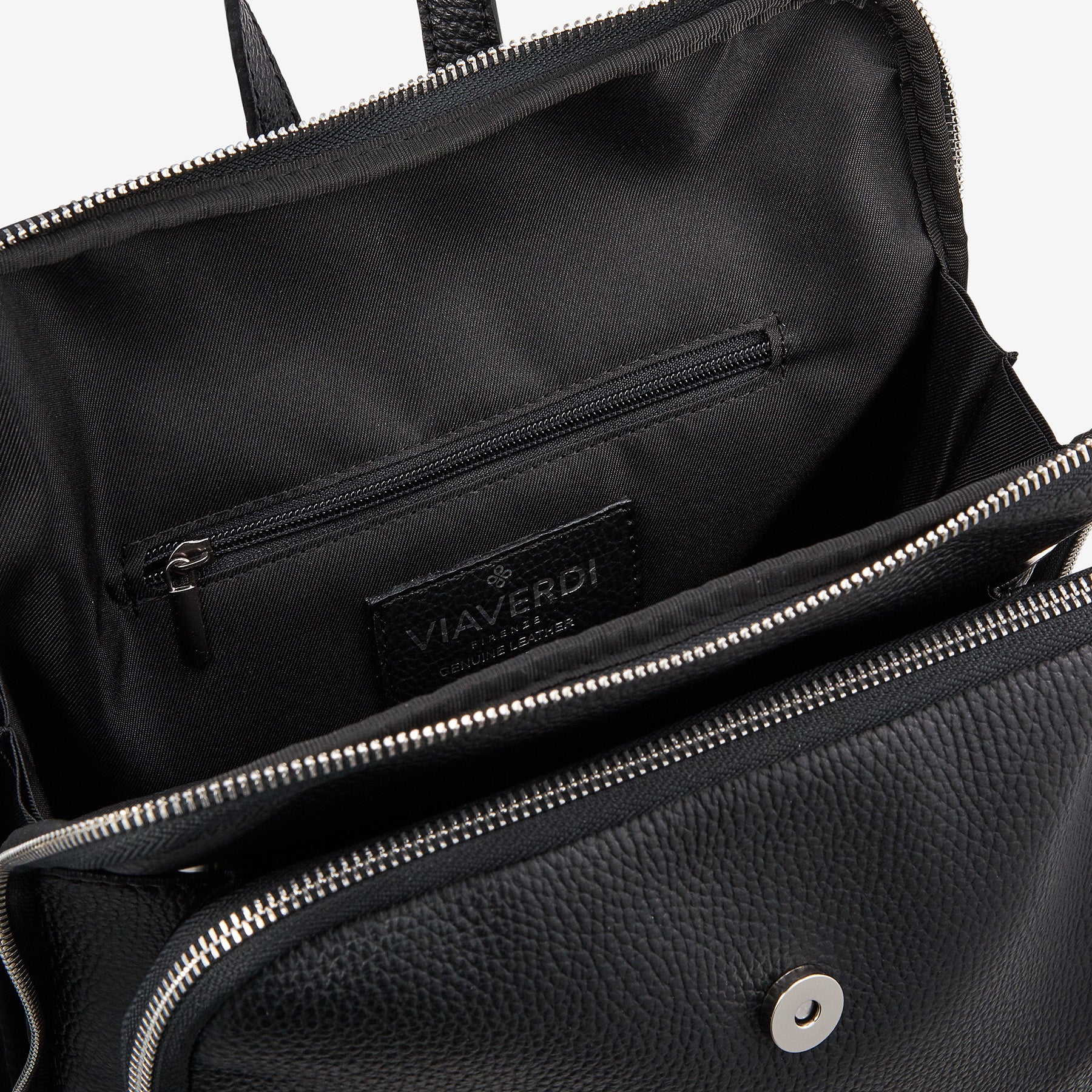 Zaino in Pelle Nera Martellata VIAVERDI Made in Italy